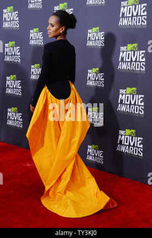 L'attrice Kerry Washington arriva per gli MTV Movie Awards di Sony Picture Studios di Culver City, la California il 14 aprile 2013. UPI/Jim Ruymen Foto Stock