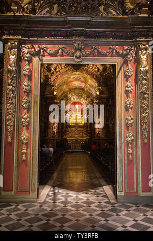 Rio de Janeiro, Brasile - 7 Luglio 2015: il monastero Mosteiro de São Bento, architettura barocca a Rio de Janeiro Foto Stock