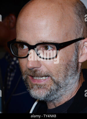 Il cantante Moby assiste la premiere del motion picture il dramma romantico 'Terza Persona " al centro Pickford per Motion Picture Studio/Linwood Dunn nel teatro della sezione di Hollywood di Los Angeles il 9 giugno 2014. "Terza Persona" racconta le storie di incastro di amore, passione, la fiducia e il tradimento che coinvolgono tre coppie in tre città: Roma, Parigi e New York. UPU/Jim Ruymen Foto Stock