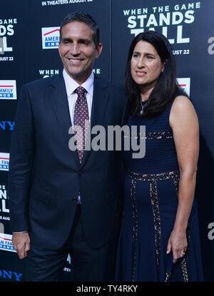 Membro del cast Jim Caviezel e sua moglie Kerri Browitt Caviezel