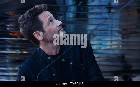 David Duchovny fa commenti durante una cerimonia di inaugurazione in onore di lui con la 2,572nd stella sulla Hollywood Walk of Fame a Los Angeles il 25 gennaio 2016. Foto di Jim Ruymen/UPI Foto Stock