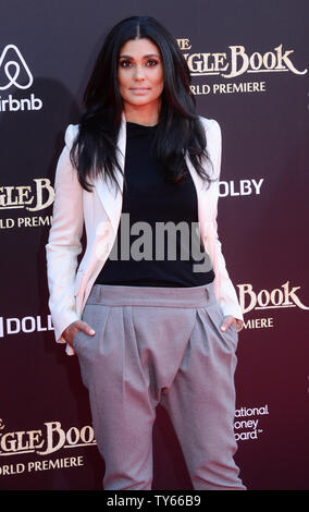 Fashion designer Rachel Roy assiste la premiere del motion picture fantasy " Il Libro della Giungla" al El Capitan Theater di Hollywood sezione di Los Angeles il 4 aprile 2016. Trama: un ragazzo orfano è sollevata nella giungla con l aiuto di un pacco di lupi, un orso e una pantera nera. Foto di Jim Ruymen/UPI Foto Stock