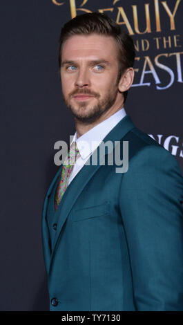 Membro del cast Dan Stevens assiste la premiere del motion picture romantica fantasia musicale "La Bella e la bestia" al El Capitan Theater di Hollywood sezione di Los Angeles il 2 marzo 2017. Trama: un giovane principe, imprigionato sotto forma di una bestia, può essere liberato solo da vero amore. Che cosa può essere la sua unica opportunità arriva quando incontra belle, l'unica ragazza umana mai a visitare il castello poiché è stato incantato. Foto di Jim Ruymen/UPI Foto Stock