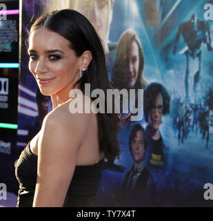 Membro del cast Hannah John-Kamen assiste la premiere di sci-fi di Motion Picture 'pronto il Giocatore Uno" presso il Teatro Dolby nella sezione di Hollywood di Los Angeles il 26 marzo 2018. Trama: quando il creatore di una realtà virtuale chiamata l'OASI muore, rilascia un video in cui Egli interpella tutti gli OASIS agli utenti di trovare il suo uovo di Pasqua, che darà il finder la sua fortuna. Foto di Jim Ruymen/UPI Foto Stock