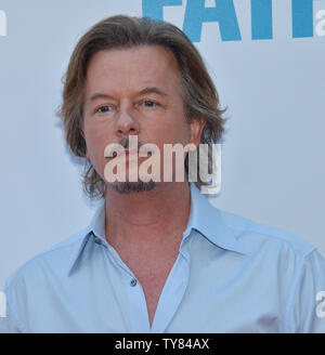 Membro del cast David Spade assiste la premiere di Netflix's Motion Picture commedia "Padre dell'Anno" presso il Cinema ArcLight Cupola della sezione di Hollywood di Los Angeles il 19 luglio 2018. Trama: quando due amici" drunken dibattito circa il cui padre avrebbe vinto in una lotta viene preso sul serio da uno dei loro padri, le cose vanno male. I lavori vengono persi, relazioni rovinate, futures distrutti e di mezza età gli uomini sono messo k.o. In questa venuta di età storia circa due neolaureati spendere un paio di settimane a casa prima di trasferirsi a New York, i nostri migliori amici venire alle prese con chi sono i loro padri r Foto Stock