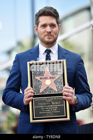 Michael Buble assiste la stella cerimonia di inaugurazione in onore di lui con la 2,650th della stella sulla Hollywood Walk of Fame a Los Angeles, la California il 16 novembre 2018. Foto di Chris Chew/UPI Foto Stock