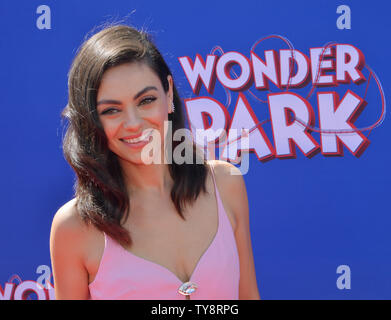 Membro del cast Mila Kunis, la voce di Greta nel movimento animato commedia immagine 'Wonder Park' assiste la premiere del film al Regency Bruin Theater di Westwood sezione di Los Angeles il 10 marzo 2019. Trama: giugno, un ottimistico, fantasiosa ragazza, scopre un incredibile parco dei divertimenti chiamato Wonderland nascosti nei boschi. Il parco è pieno di fantastiche passeggiate e parlare, funny animals - solo il parco è in disordine. Giugno scopre presto il parco è venuto dalla sua immaginazione e lei è il solo che possa risolvere il problema in modo che le bande insieme con gli animali per salvare questo luogo magico Foto Stock