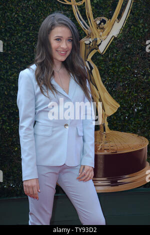 L'attrice Addison Holley assiste la xliii diurno annuale Creative Arts Emmy Awards al The Westin Bonaventure Hotel di Los Angeles il 29 aprile 2016. Foto di Jim Ruymen/UPI Foto Stock