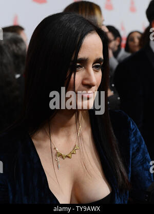 Musicista Julieta Venegas arriva per il Latin Recording Academy persona dell'anno omaggio a Caetano Veloso al MGM Grand Garden Arena di Las Vegas, Nevada, il 14 novembre 2012. UPI/Jim Ruymen Foto Stock