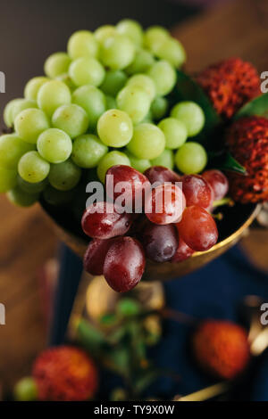 Frutta di alta qualità Qingti litchi Foto Stock