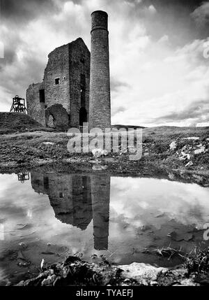 Immagine della Gazza Mine Peak District Inghilterra Foto Stock