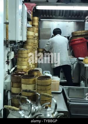 Hong Kong più famoso dim sum ristorante Lin Heung Tea House in centrale, Isola di Hong Kong dal 1926 | Utilizzo di tutto il mondo Foto Stock