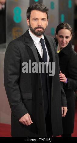 Attore americano Ben Affleck arriva al Baftas Cerimonia di Premiazione presso la Royal Opera House di Londra il 10 febbraio 2013. UPI/Hugo Philpott Foto Stock