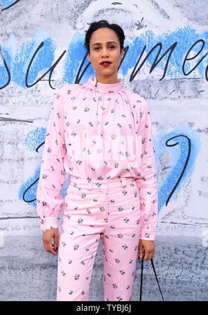 Zawe Ashton partecipando alla festa estiva 2019 presentato dalla serpentina gallerie & Chanel a serpentina gallerie, Kensington Gardens, Londra. Stampa foto di associazione. Picture Data: martedì 25 giugno, 2019. Vedere PA storia SHOWBIZ serpentina. Foto di credito dovrebbe leggere: Ian West/filo PA. Solo uso editoriale Foto Stock