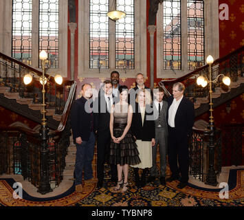 Rory Kinnear, Josh Hartnett, Danny Sapani, Eva Green, Billie Piper, Sam Mendes, Harry Treadaway e Timothy Dalton assistere alla premiere di "Penny terribile' presso il Renaissance Hotel a Londra il 12 maggio 2014. UPI/ Rune Hellestad Foto Stock