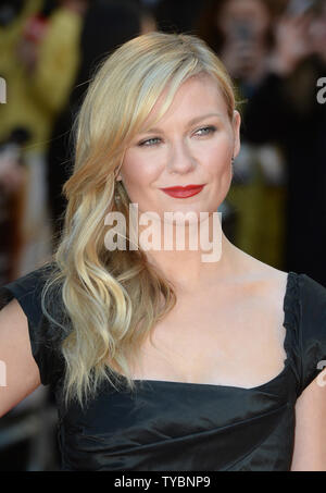 L'attrice americana Kirsten Dunst assiste il Regno Unito premiere di " le due facce di gennaio presso il Curzon Mayfair di Londra il 13 maggio 2014. UPI/Paolo Treadway Foto Stock