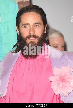 Attore americano Jared Leto assiste il tappeto rosso arrivi di Mtv European Music Awards a SSE Arena a Londra il 12 novembre 2017. Foto di Rune Hellestad/ UPI Foto Stock