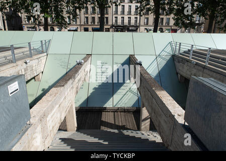 Il 'Memorial per l abolizione della schiavitù', Nantes, Francia. // Das 'Denkmal für die Abschaffung der Sklaverei', Nantes, Frankreich. Foto Stock