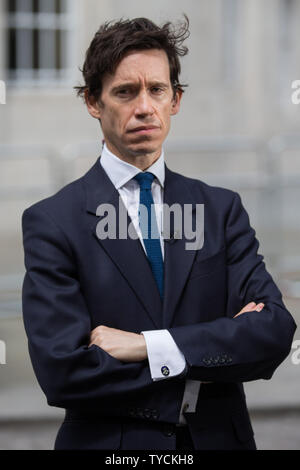 Rory Stewart OBE MP, Segretario di Stato per lo Sviluppo Internazionale, uscire la BBC, London, Regno Unito offre: Rory Stewart dove: Londra, Regno Unito quando: 26 maggio 2019 Credit: Wheatley/WENN Foto Stock