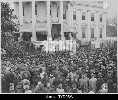 Fotografia del Presidente Franklin D. Roosevelt offrendo il suo quarto discorso inaugurale. Foto Stock