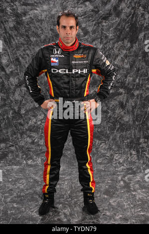 Vitor Meira del Brasile partecipa alla Indy Racing League media day a Homestead-Miami Speedway a Homestead, Florida il 20 febbraio 2007. (UPI foto/Michael Bush) Foto Stock