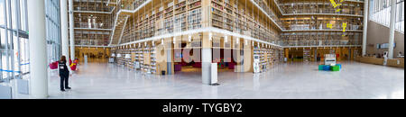 Atene Grecia. Vista panoramica della Biblioteca nazionale all'interno del Stavros Niarchos Fondazione Centro Culturale Foto Stock