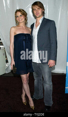 Jennifer Morrison e fidanzata Jesse Spencer sia della mostra 'Casa' arrrive al Fox 2007 Presentazione di programmazione a Wollman Rink di Central Park a New York il 17 maggio 2007. (UPI foto/Laura Cavanaugh) Foto Stock