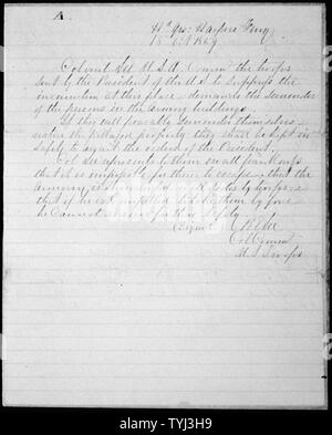 Robert E. Lee, la domanda per la rinuncia di John Brown e il suo partito [ad Harper's Ferry]; Portata e contenuto: la distruzione della schiavitù negli Stati Uniti è stato il pilotaggio ambizione di abolizionista John Brown. Egli è venuto a credere che avrebbe potuto prendere lo spargimento di sangue per estirpare il male della schiavitù e dalla metà-1850's si dedicò a una guerra di liberazione di slave. Il 16 ottobre 1859, egli e il suo esercito di una ventina di uomini ha grippato l'arsenale federale di Harper's Ferry, Virginia (ora West Virginia). Dalla mattina di ottobre 18, Marines sotto il comando di BVT. Col. Robert E. Lee, espugnato il b Foto Stock