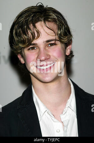 Connor Paolo arriva per la premiere di 'Sora Angeli' presso il Museo di Arte Moderna di New York il 4 marzo 2008. (UPI foto/Laura Cavanaugh) Foto Stock