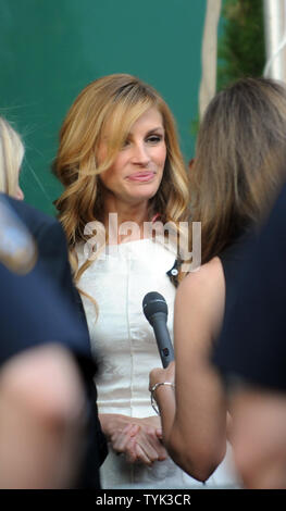 L'attrice Julia Roberts assiste il Tom Hanks omaggio tenuto in suo onore dal Lincoln Center Film Society di New York il 27 aprile 2009. (UPI foto/Ezio Petersen) Foto Stock