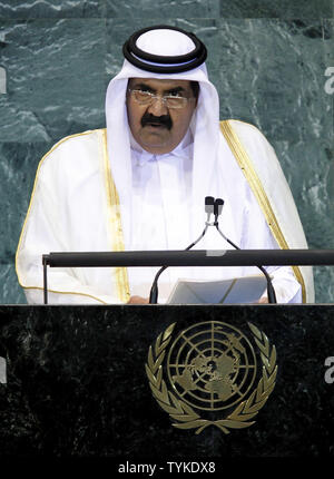 Il Qatar Emiro Sheikh Hamad bin Khalifa Al-Thani parla presso la 65a Assemblea generale delle Nazioni Unite nella sede delle Nazioni Unite a New York City il 23 settembre 2010. UPI/John Angelillo Foto Stock