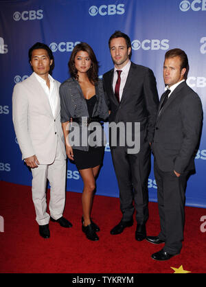 Scott Caan, Alex O'Loughlin, Grazia Park e Daniel Dae Kim arrivano al 2010 CBS fino davanti al Lincoln Center a New York City il 19 maggio 2010. UPI/John Angelillo Foto Stock