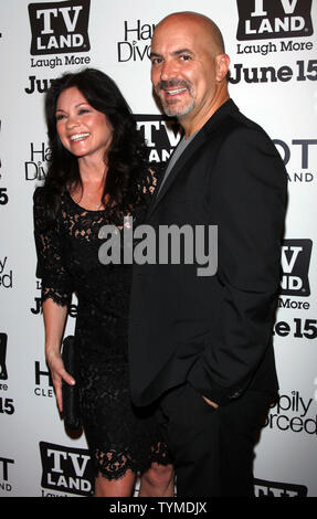 Valerie Bertinelli arriva per il TV Land premiere party per 'Hot in Cleveland' e 'felicemente divorziati' al Gansevoort Park Avenue Hotel a New York il 13 giugno 2011. UPI /Laura Cavanaugh Foto Stock