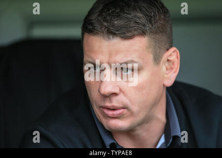 13 giugno 2019 , Mend-a-tubo Jungle, Inghilterra; Betfred Super League, rotonda 18, Castleford Tigers vs Hull FC ; Lee Radford head coach di Hull FC Credito: Mark Cosgrove/news immagini Foto Stock