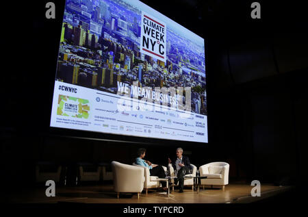 CEO Apple Tim Cook e il segretario esecutivo dell'U.N. Convenzione quadro sui cambiamenti climatici Costa Rican diplomat Christiana Figueres parlare in corrispondenza di un "clima settimana NYC' evento presso la Morgan Library and Museum a New York City il 22 settembre 2014. "Clima settimana NYC' eventi sono programmati per continuare attraverso la Domenica, Settembre 28 e coincidono con l'U.N.'s 2014 Vertice sul clima. UPI/John Angelillo Foto Stock