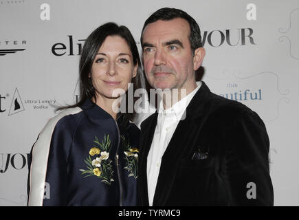 Maria McCartney e Simon Aboud arrivare sul tappeto rosso a uno screening di 'Questo bellissimo fantastico' al teatro SVA su dicembre 19, 2016 in New York City. Foto di Giovanni Angelillo/UPI Foto Stock