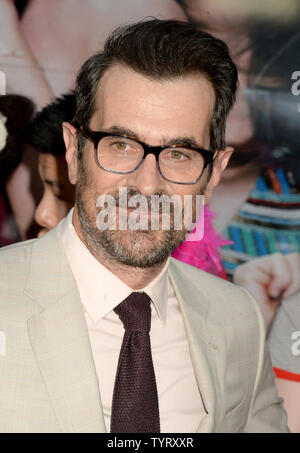 Ty Burrell arriva sul tappeto rosso al New York Premiere del Sony 'notte grezzi" presentato da SVEDKA Vodka a AMC Lincoln Square Theatre il 12 giugno 2017 a New York City. Foto di Dennis Van Tine/UPI Foto Stock