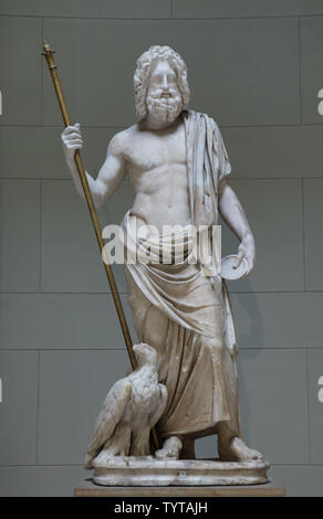 Romano statua in marmo di Zeus (Giove) datato a partire dal V secolo d.c. sul display nella rotonda dell'Altes Museum di Berlino in Germania. Foto Stock