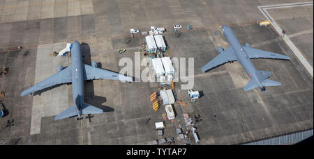 Il USAF United States Air Force Boeing KC-46A Pegasus (767-2LKC), Boeing Field, Seattle, Stati Uniti d'America Foto Stock