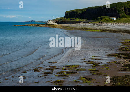 Guardando a nord lungo la costa da Whitehavenjune Foto Stock