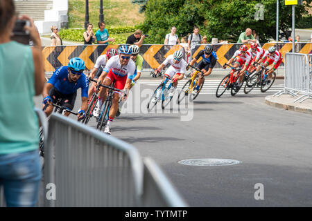 Minsk, Bielorussia - 23 Giugno 2019: Il ciclismo concorsi del 2019 2nd European Games a Minsk, uomini la gara su strada. Foto Stock