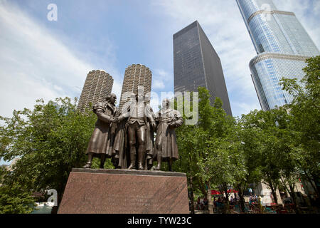 Heald monumento quadrata dotata di Robert Morris George Washington e haym solomon finanzieri della rivoluzione americana nel centro cittadino di Chicago IL USA trum Foto Stock