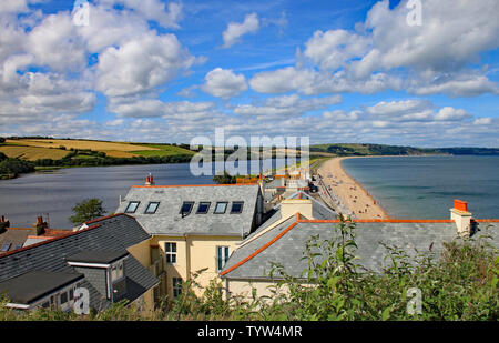 SLAPTON SANDS, Devon, Inghilterra - 15 Luglio 2012: Vista di Slapton Sands Beach e il lago. Questa era la posizione di esercizio Tiger, le prove per la Foto Stock