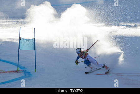 In Francia la Tessa Worley compete nel Signore " Slalom Gigante a Yongpyong Alpine Center in Pyeongchang, Corea del Sud, il 15 febbraio 2018. Foto di Kevin Dietsch/UPI Foto Stock