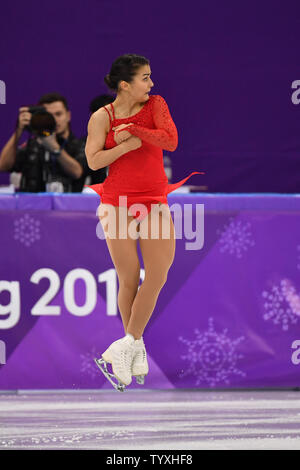 Ivett Toth di Ungheria compete nel Signore di Pattinaggio di figura il pattinaggio gratuito finali all'Pyeongchang 2018 Olimpiadi invernali, in Gangneung Ice Arena in Gangneung, Corea del Sud, il 23 febbraio 2018. Foto di Richard Ellis/UPI Foto Stock