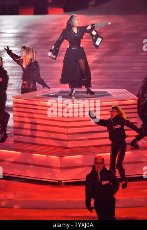 Sud coreano K-cantante pop CL esegue alla cerimonia di chiusura per il Pyeongchang 2018 Olimpiadi invernali presso lo Stadio Olimpico di Daegwalnyeong, Corea del Sud, il 25 febbraio 2018. Foto di Richard Ellis/UPI Foto Stock