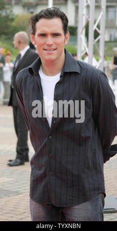 Attore Matt Dillon arriva per una proiezione del suo nuovo film 'crash' alla XXXI annuale degli American Film Festival di Deauville, Francia il 5 settembre 2005. (UPI foto/David Silpa) Foto Stock