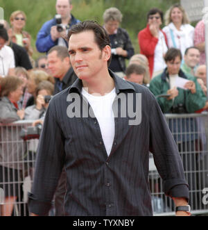 Attore Matt Dillon arriva per una proiezione del suo nuovo film 'crash' alla XXXI annuale degli American Film Festival di Deauville, Francia il 5 settembre 2005. (UPI foto/David Silpa) Foto Stock