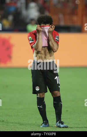 Il Cairo, Egitto. Il 26 giugno, 2019. Dell'egitto Mohamed Salah reagisce durante il 2019 Africa Coppa delle Nazioni di una partita di calcio tra Egitto e la Repubblica democratica del Congo al Cairo International Stadium. Credito: Omar Zoheiry/dpa/Alamy Live News Foto Stock