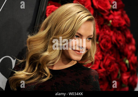 Eloise Mumford arriva sul tappeto rosso al 'Cinquanta sfumature di grigio' New York la ventola prima proiezione al Teatro Ziegfeld a New York City il 6 febbraio 2015. Foto di Dennis Van Tine/UPI Foto Stock